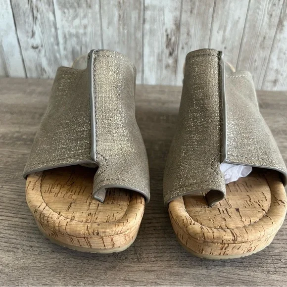 Donald J. Pliner Women's Metallic Wedge Sandals 7.5 - Picture 4 of 7